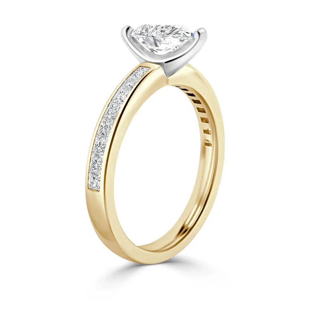 Amelia - 18ct Yellow Gold - Princess