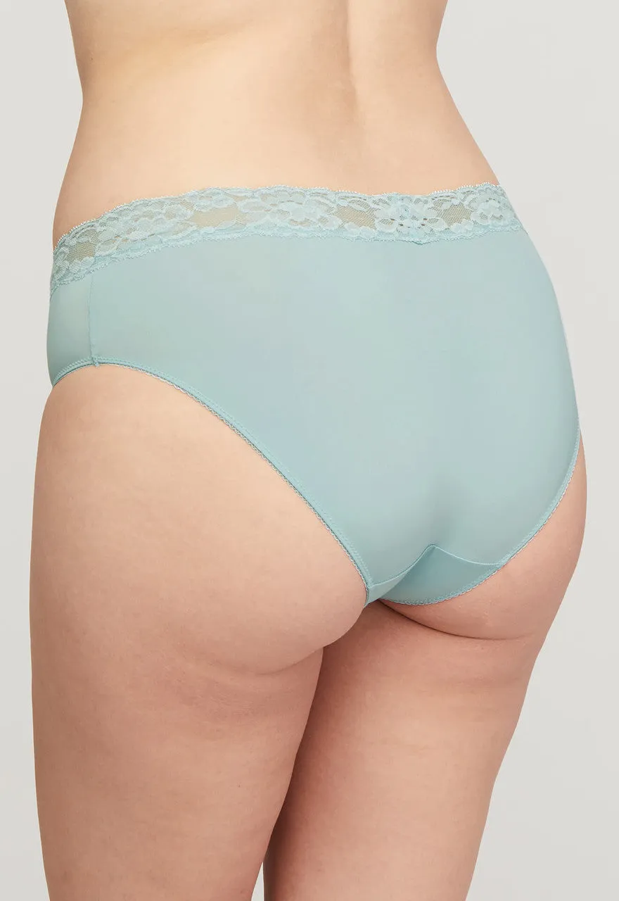 MONTELLE 9004 BRIEF IN SKYLIGHT