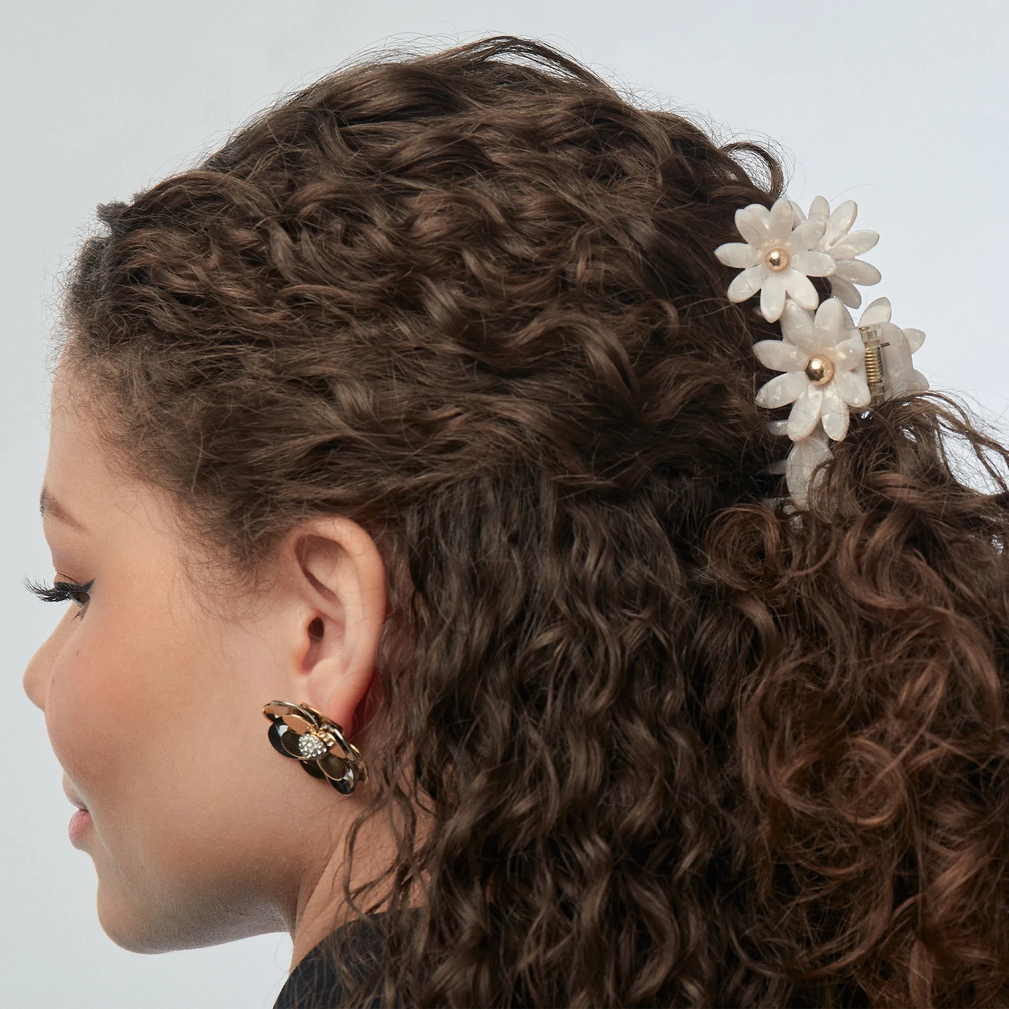 MOTHER OF PEARL PETUNIA CLAW HAIR CLIP