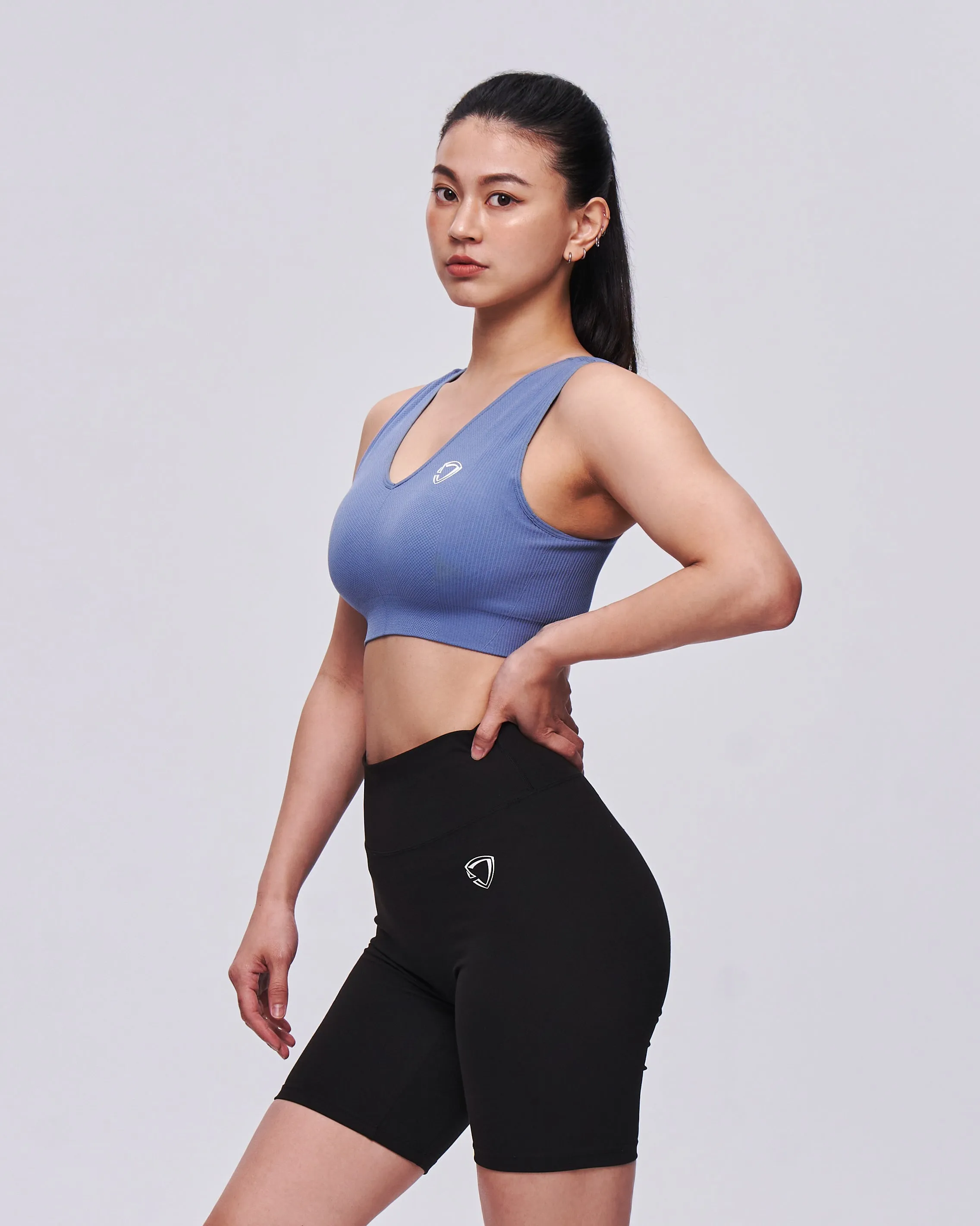 V-Neck Seamless Sports Bra